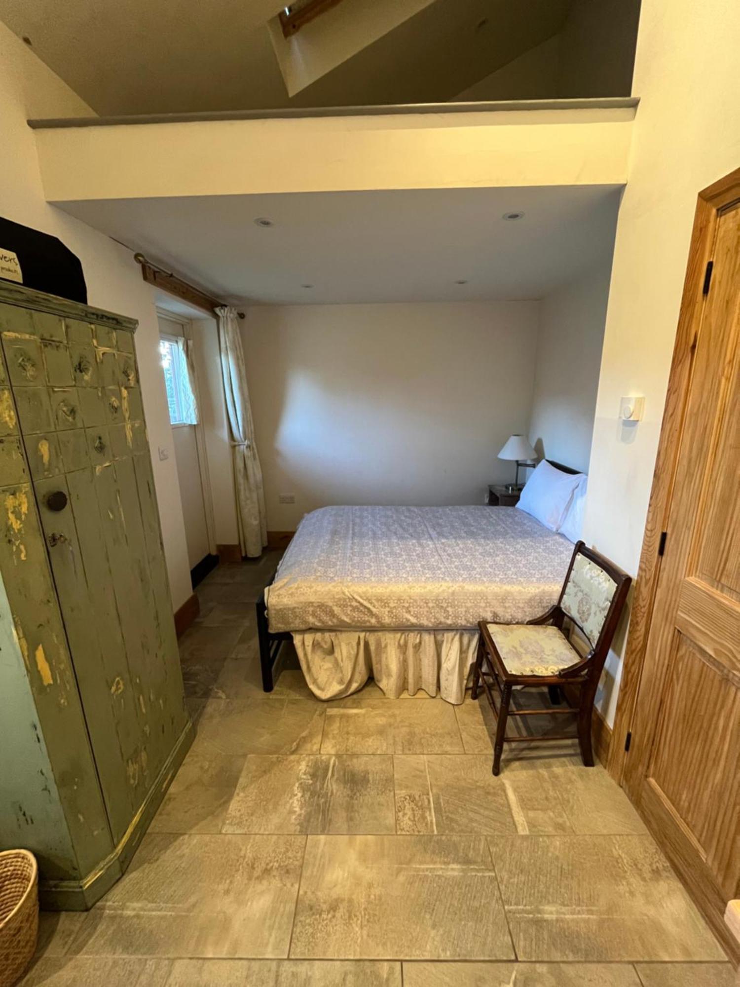 Alne C Farmhouse Accommodation מראה חיצוני תמונה