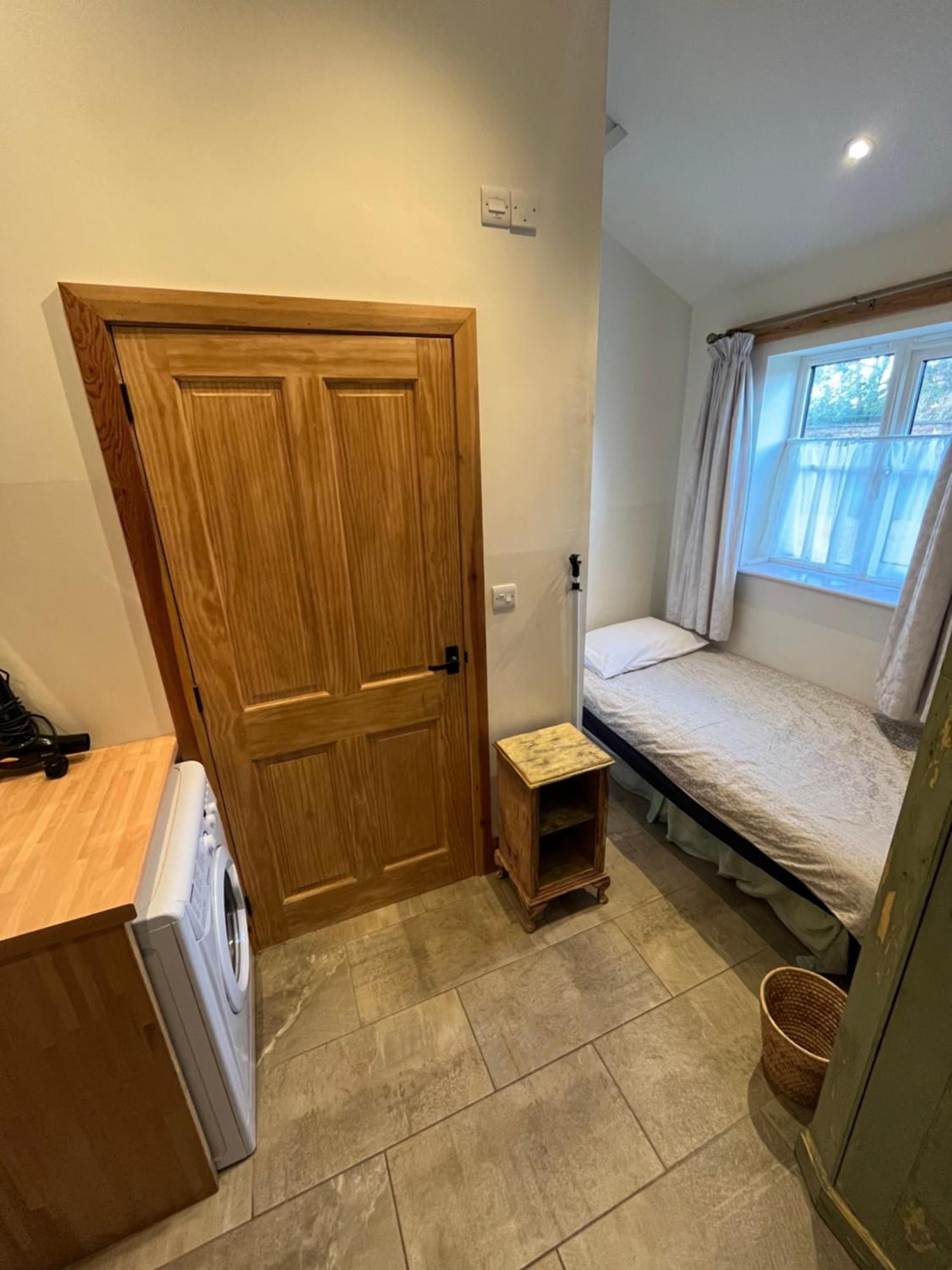 Alne C Farmhouse Accommodation מראה חיצוני תמונה
