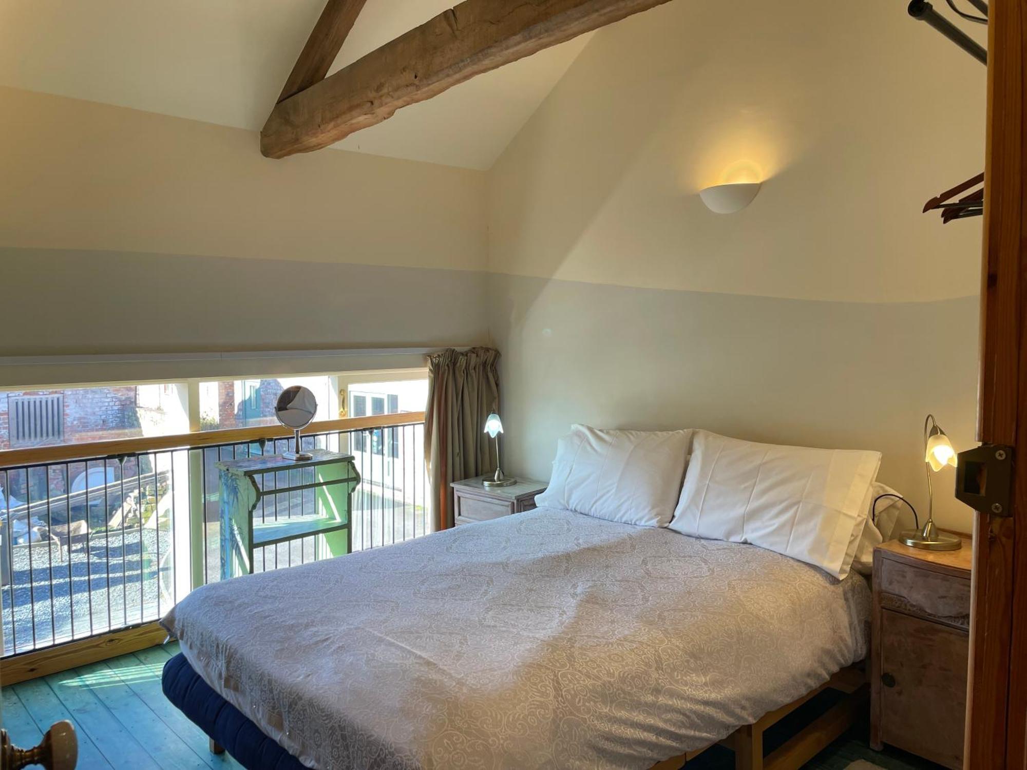 Alne C Farmhouse Accommodation מראה חיצוני תמונה